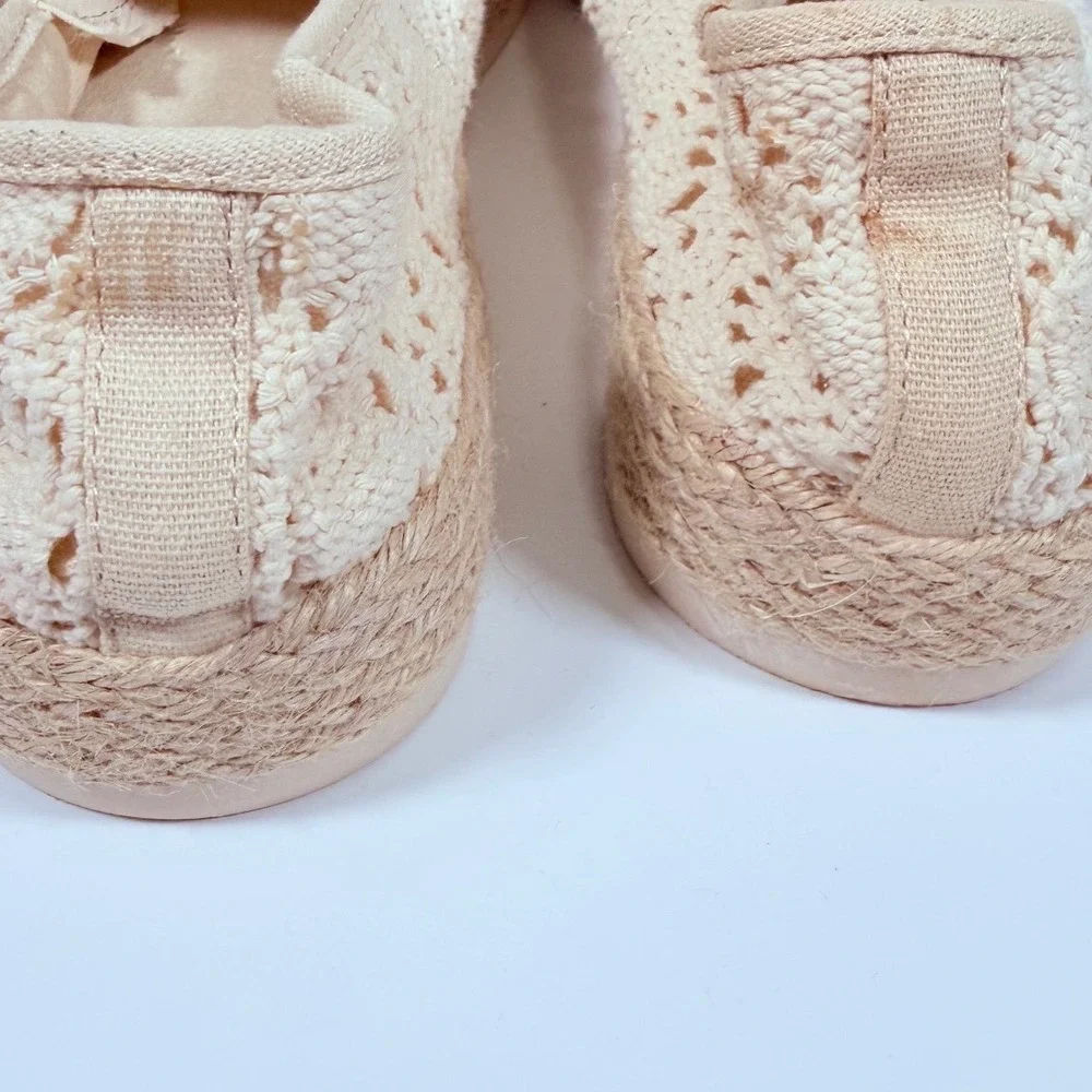 Kensie Crochet Espadrille Slip On Sneakers Beige Boho Cottagecore  9.5 10 NEW